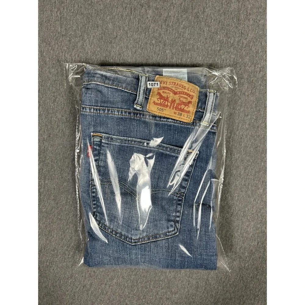 Levi's 505 Regular Fit Straight Leg Jeans 38x32 Medium Wash